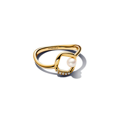 Pandora Organically Shaped Pavé Circle & Treated Freshwater Cultured Pearl Ring